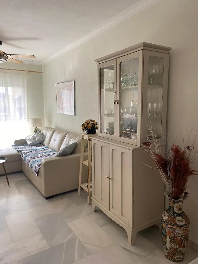 公寓 托雷莫利诺斯Apartamento Entero En La Carihuela A 50 M De La Playa公寓 西班牙